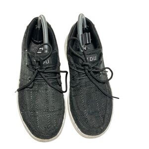 TIDU Black Lace-Up Sneakers – Women’s Size 7 (EU 37)